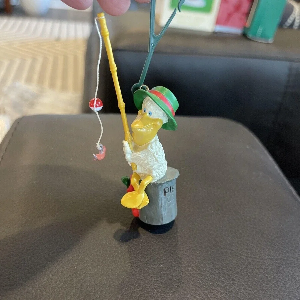 Hallmark Pelican Keepsake Ornament Fills the Bill Pelican fishing 1993